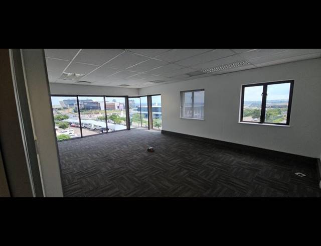 BUSINESS PROPERTY TO RENT IN VORNA VALLEY